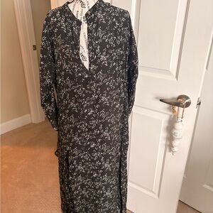 Natalie Martin Black and Gray Long Sleeve Dress M EC